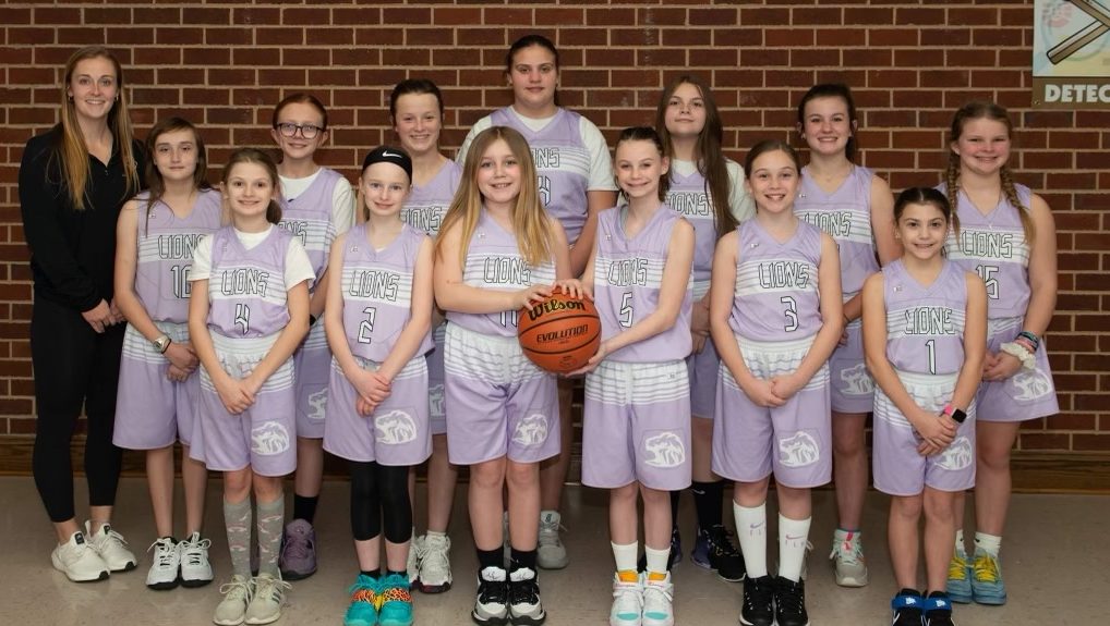 Girls_Basketball_Team