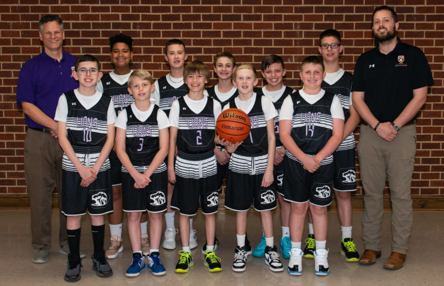 Boys_Basketball_Team